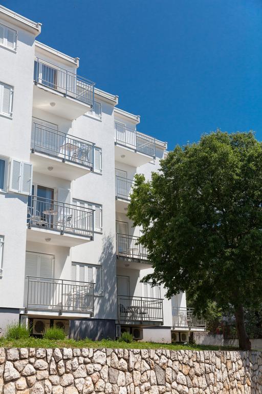 Apartment Ana Selce Exterior photo